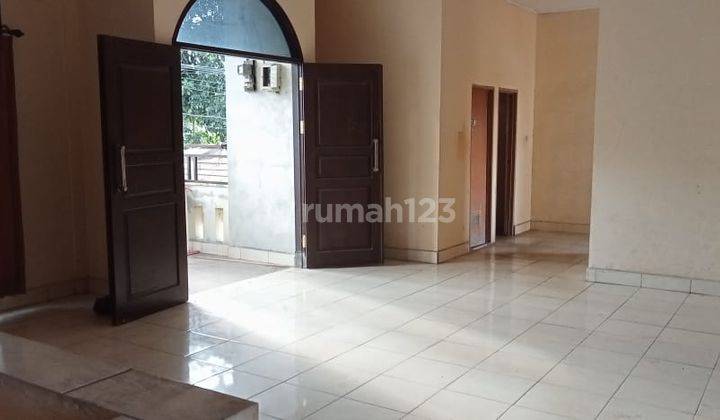 Rumah Kos 2 Lantai di Komplek Unika De La Salle, Kombos Manado 2