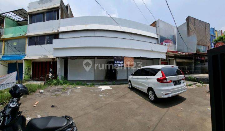 Ruko Gandeng 3 Unit Luas 354 M² Hadap Jalan Raya Strategis Ramai 1