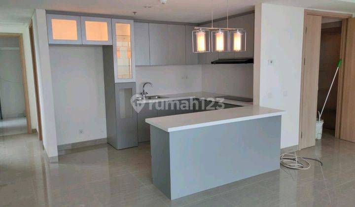 Apartemen Hillcrest 3 Kamar Tidur Semi Furnish Baru Karawaci 1