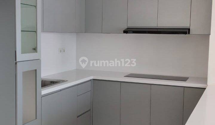 Apartemen Hillcrest 3 Kamar Tidur Semi Furnish Baru Karawaci 2