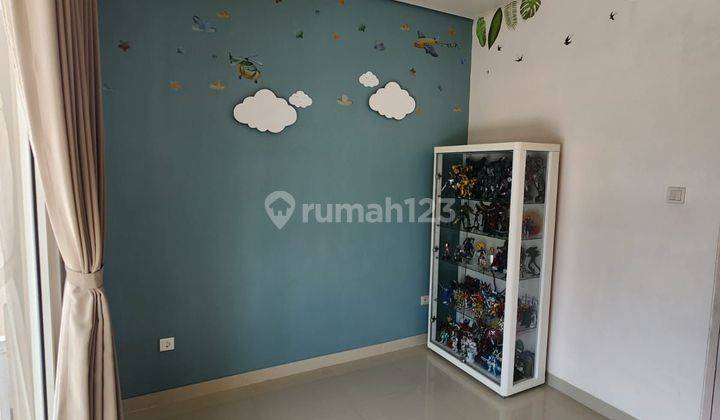 Rumah 2 Lantai Sudah Renovasi SHM di Layar The Kayara, Pik 1 2