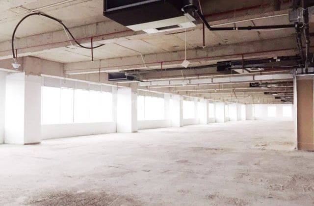 Ruang Kantor Plaza Oleos Jakarta Selatan 1 Lantai Kondisi Bare 2