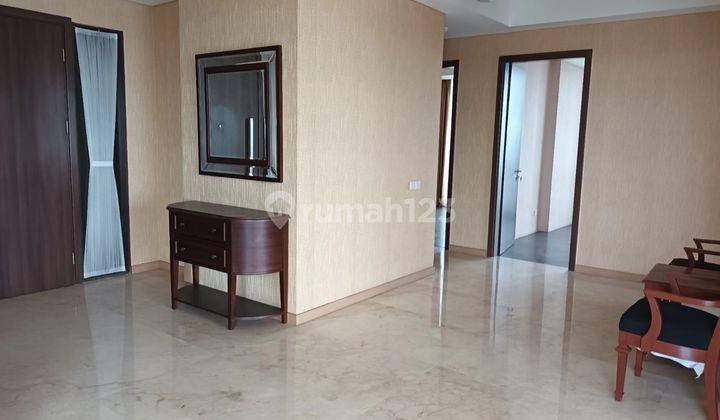  Apartemen Kemang Village Tower Ritz 4 BR Semi Furnished Jakarta Selatan 1