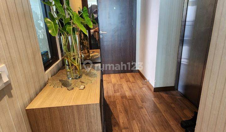 Apartemen St Moritz Tower New Royal 3 Kt Furnished Puri Indah Jakarta Barat 2