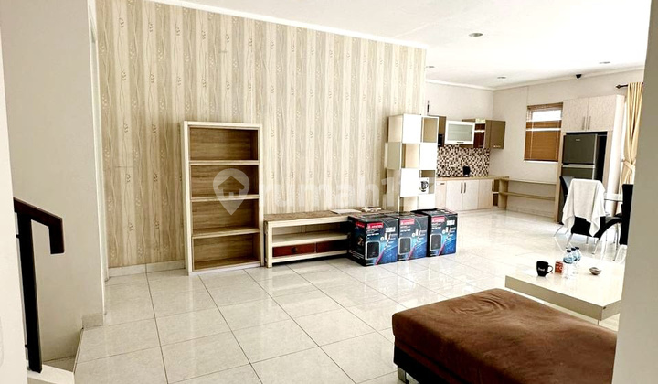 Furnished House De Park Cajuputi BSD Banten Ready to Live in Strategic Location