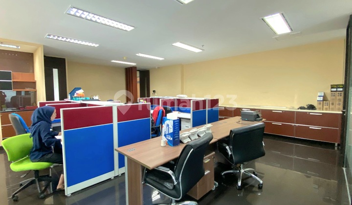 Office 8 Space Connected to SCBD South Jakarta
