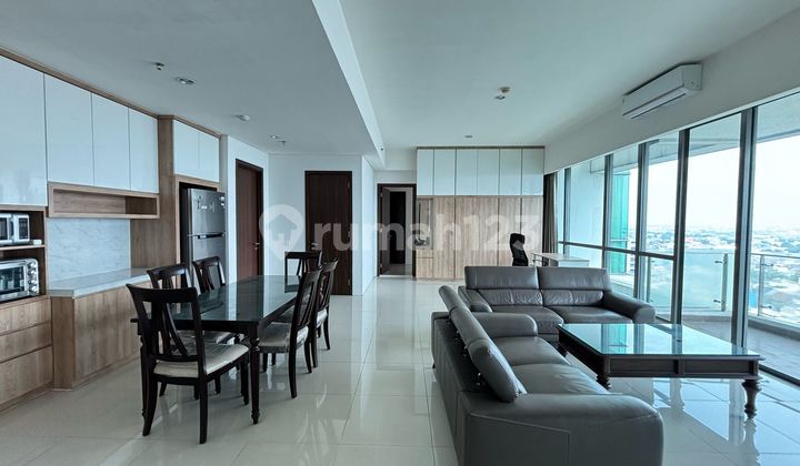 St. Moritz Tower Presidential 3 BR Furnished Ready to Occupy West Jakarta
