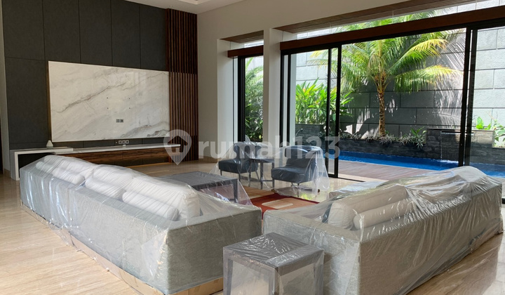 Rumah Baru Asri Teras Golf BSD Tangerang Furnished Siap Huni