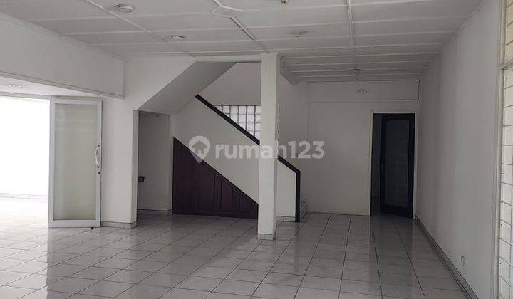 Rumah 2 Lantai Bagus di Pancoran, Jakarta Selatan 1