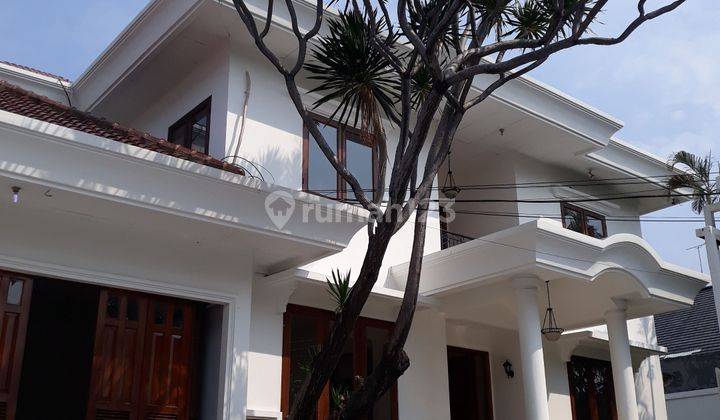 Dijual Murah Rumah 2 Lantai, Siap Huni Di Kemang 2