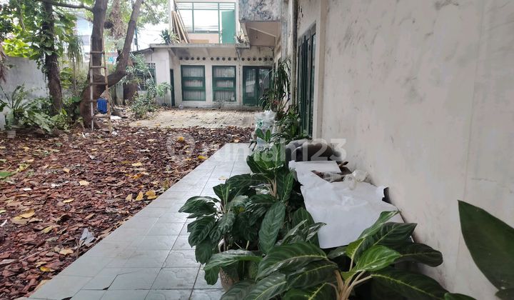 Rumah Besar Dan Sudah Lama Harus Bangun Baru Bisa Sekolah Bisa Gym Dan Resto