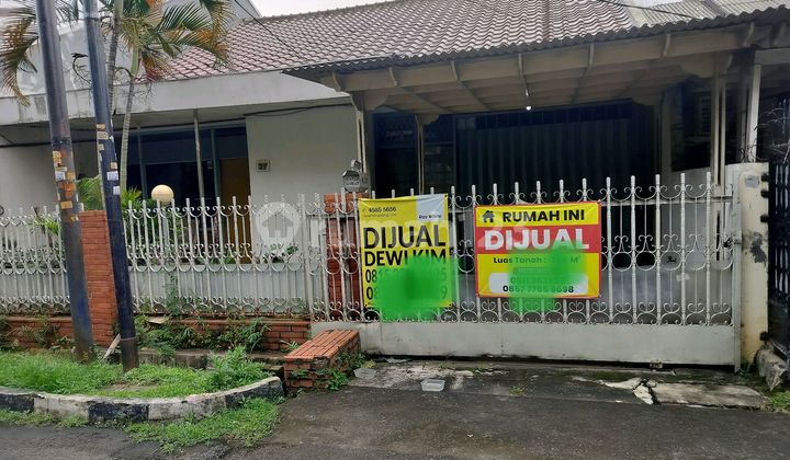 Rumah Lama 1 Lnt Lebar 10M Dekt LRT dan Fàsum 1