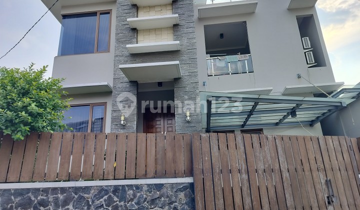 Rumah Huk Siap Huni Sangat Asri Dan Cantik Ngantong 2