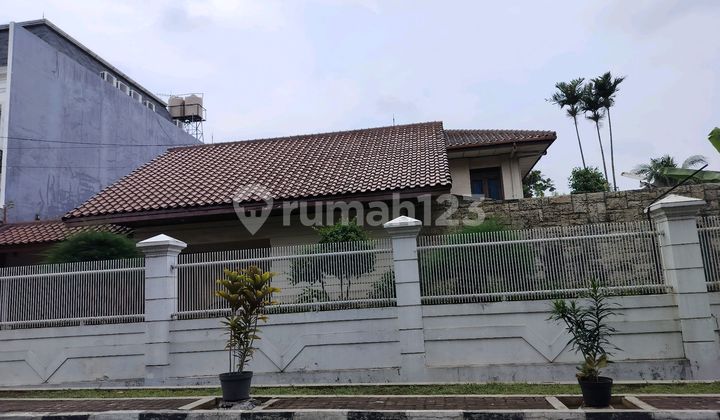 Front House in Tirtà Mas, Complete Public Facilities and Near LRT Route to Manggarai 2