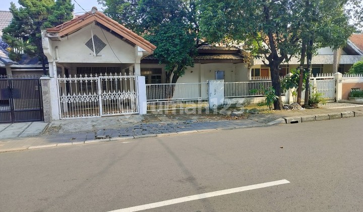 Rumàh Pinggir Jalan Bisa Kuliner Atau Knatot 2