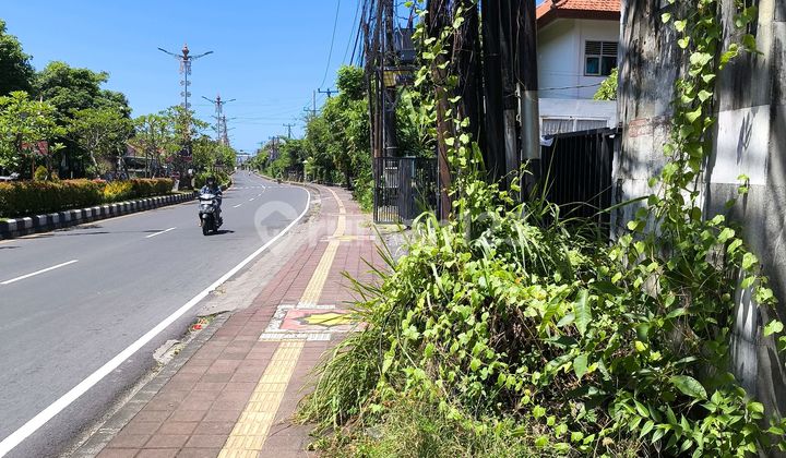 Shop House with 400m2 Land Area on Nusa Dua Bypass Main Road 2