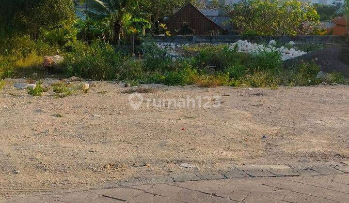 Land For 300m2 Raya Uluwatu, Villa Area - Ungasan 2