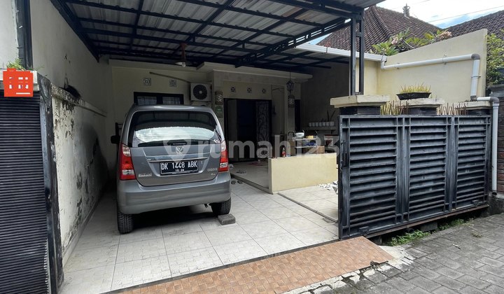 Rumah Dengan 2 Kamar Tidur Dekat Raya Pemogan Denpasar Selatan 1