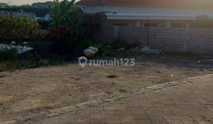 Land For 300m2 Raya Uluwatu, Villa Area - Ungasan 1