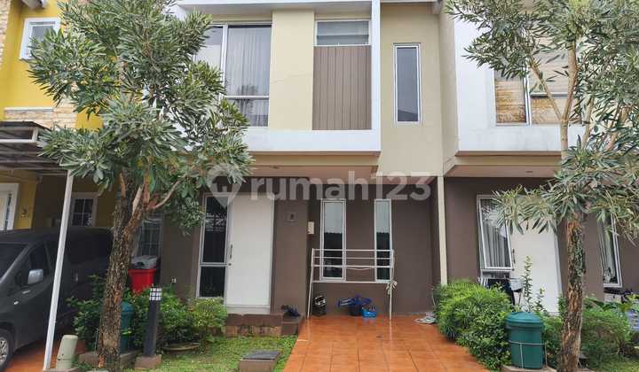 For salehouse in Malibu Village Cluster Gading Serpong