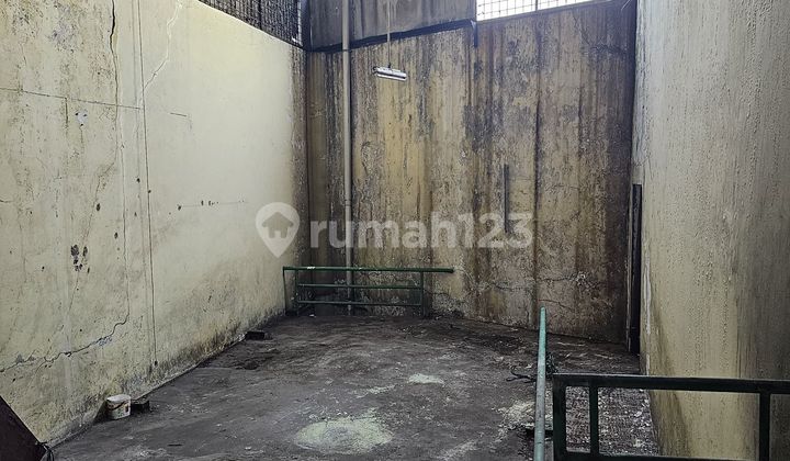 foto lainnya ruko gandeng 3 lantai ex