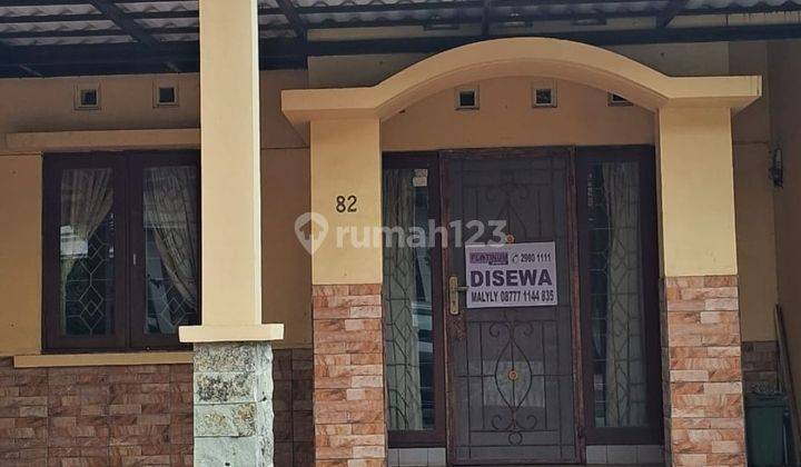 Rumah 1,5 lantai, Sudah Renovasi, Hadap Utara, Semi Furnish, Sutera Kirana, Alam Sutera 1