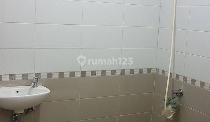 Rumah Nuansa Bali Di Dekat Bsd, Asri, 1 Lantai, Hadap Timur Laut 2