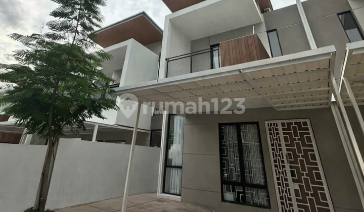 Dijual Rumah Fully Furnished di Central Hills Batam Center