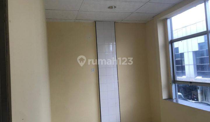 Disewa Ruko 3 Lantai di Belakang Bank Btn Pelita 2