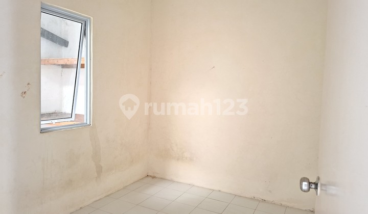 Quick Sale: Beautiful Environment House in Marbella Batam Center 2