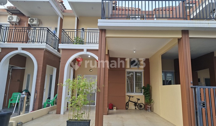 For Sale Ready-to-Occupy House in Palazzo Garden Batam Center