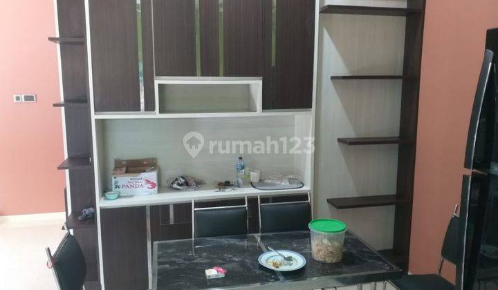 Rumah 2 Lantai Full Renovasi Dekat Simpang Barelang 2