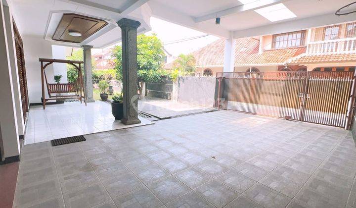 Rumah Bagus Semi Furnished di Batununggal Dibawah Harga Pasar 2