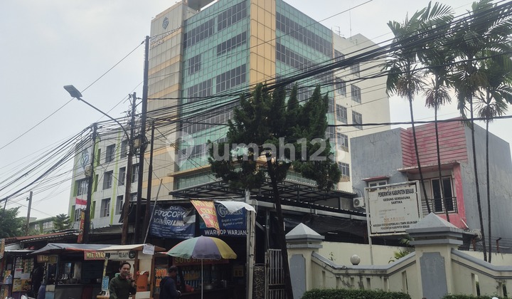 Dekat Rsud Bekasi , Depan Alun-Alun Dekat Rsud Bekasi , Depan Alun-Alun
