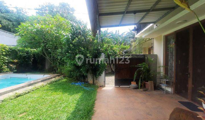 Rumah 2 Lantai Model Villa, View Bagus di Lebak Bulus 1