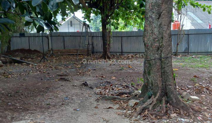 Tanah Kosong Bentuk Kotak di Lebak Bulus. Shm. 1