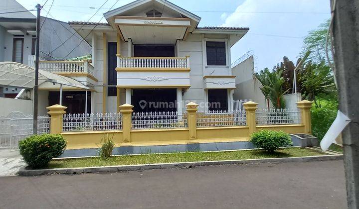 Rumah Terawat Fullfurnished Sewa Mega Cinere 1