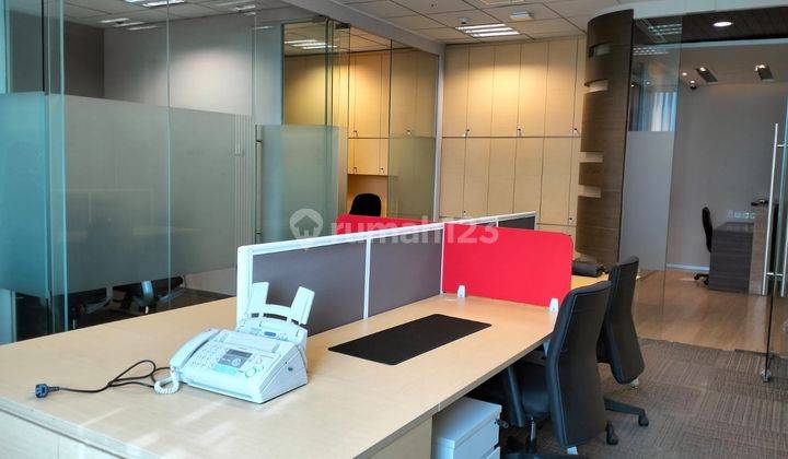 Dijual Unit Kantor di Manhattan Square Cilandak. Full Furnished. 1