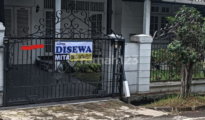 Disewa Rumah Bagus di Bona Indah. Semi Furnished. 1