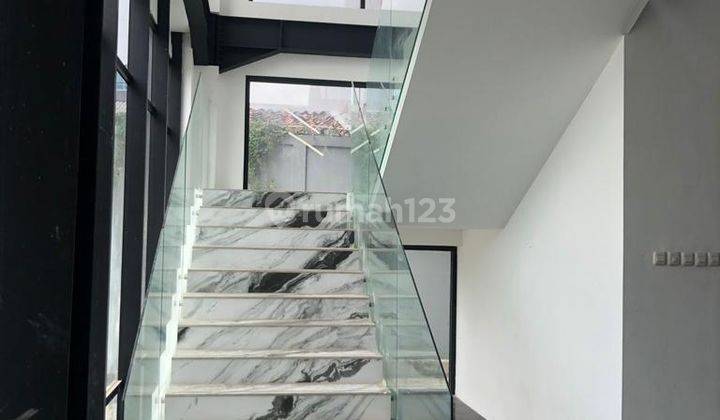 GEDUNG + GUDANG 4,5 Lantai Kebayoran Lama, Jakarta Selatan 7