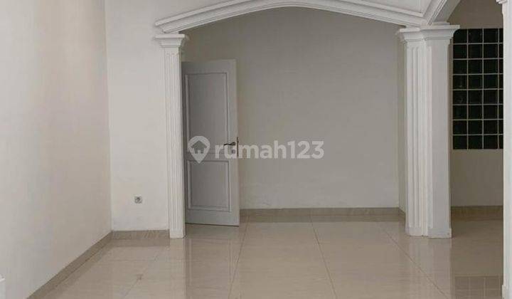 JUAL CEPAT.. DIBAWAH HARGA PASARAN..!! RUMAH 2 LANTAI LT. 973M2 (24 x 40,5) HOEK DI KEMANG SELATAN, JAKARTA SELATAN  2