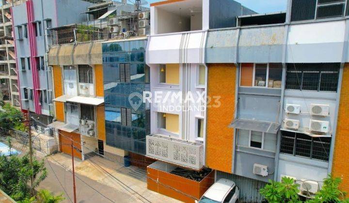 JUAL RUMAH KOST BARU 4 LANTAI 17 KAMAR TIDUR DI GAJAH MADA, JAKARTA PUSAT 1