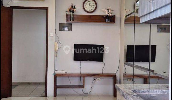 UNIT BAGUS.. 2 BEDROOMS SEMI FURNISHED LOW ZONE VIEW SWIMMING POOL @ MEDITERANIA GARDEN 2 2