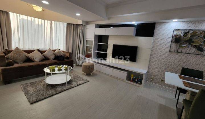 DISEWAKAN TYPE 2 BEDROOMS FULL FURNISHED INTERIOR LUAS 88M² @ APT. TAMAN ANGGREK 2