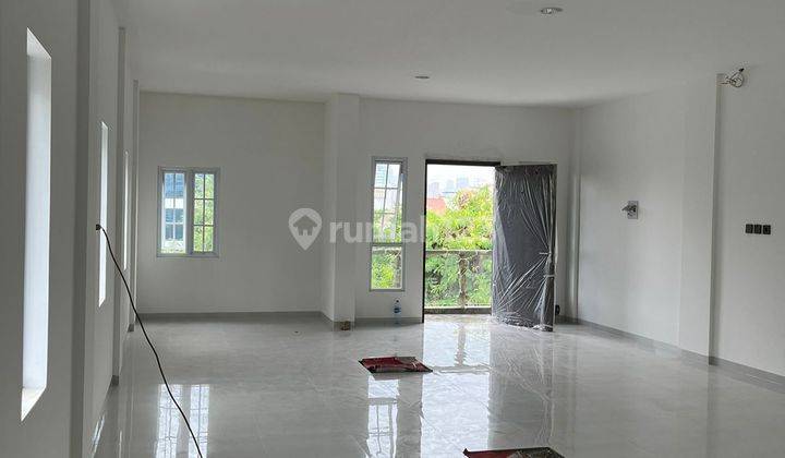 DIJUAL RUKO BARU 3,5 LANTAI (6 x 12m²) DI PETOJO JAKARTA PUSAT  2