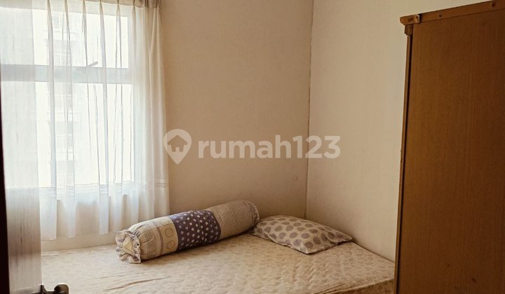 Murah.. 3 Kamar Tidur Furnish Lantai Rendah View Kolam Renang di Apt Mediterania Garden 2 2