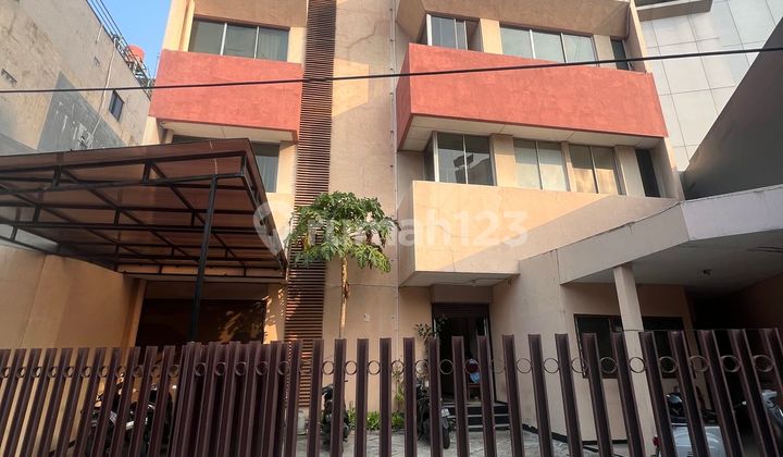 Dijual Gedung Perkantoran 3 Lantai Di Menteng Raya Jakarta Pusat Dijual Gedung Perkantoran 3 Lantai Di Menteng Raya Jakarta Pusat