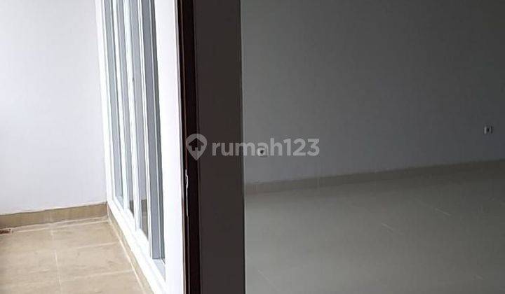 DISEWAKAN RUKO 3,5 LANTAI LUAS 180M² (6 x 30) UNFURNISHED @ JL. PANJANG KEBON JERUK JAKARTA BARAT 2