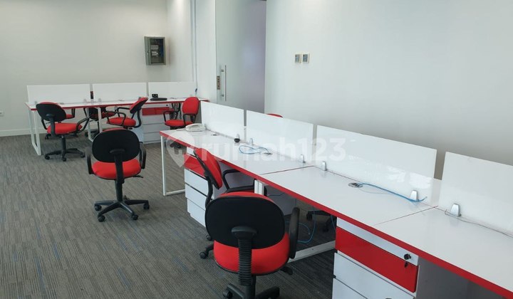 Office Space for Rent 143m² Furnished In Apl Office Tower, Central Park West Jakarta