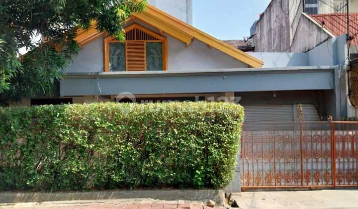 Disewakan Rumah Siap Huni 1,5 Lantai (12x23,5m²) @tanjung Duren Jakarta Barat